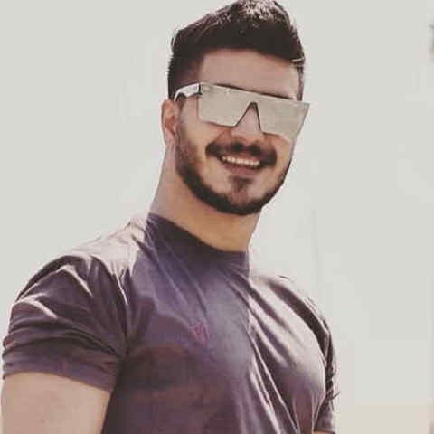 دانلود آهنگ با من قدم بزن آرمین برمایه