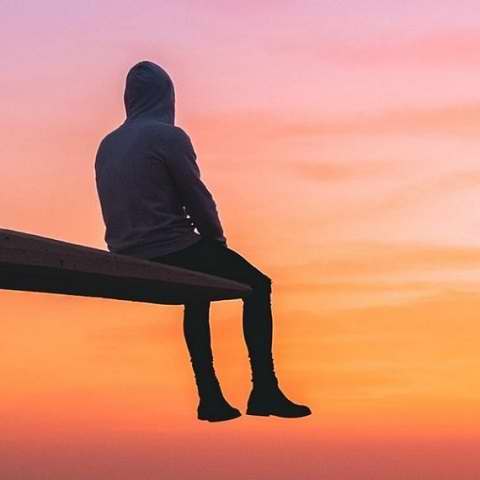 دانلود ریمیکس میدونی عزیزترین آدمای زندگیت موقع جر و بحث