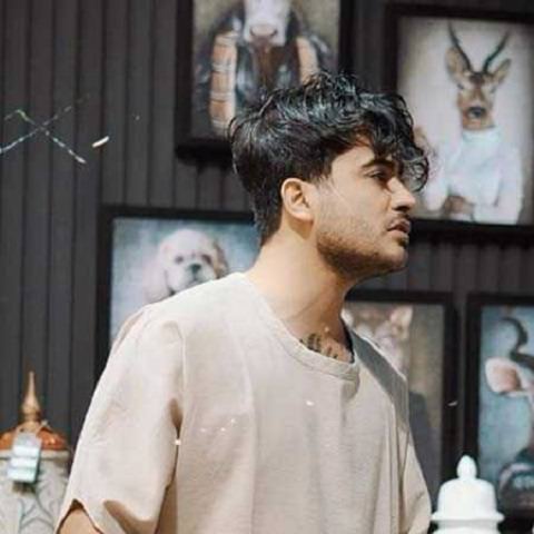 دانلود آهنگ عروسک قشنگ من خوشگل پوشیده میلاد راستاد