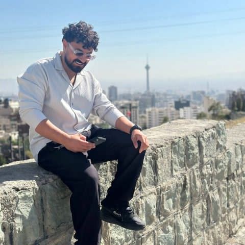 دانلود آهنگ بیا فکر کن هر روز تولدته امیر رادان