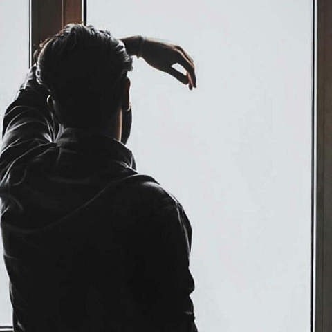 دانلود آهنگ اسکله ی ناز چشات کارن مهرسایی