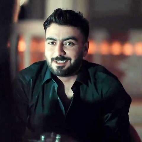 دانلود آهنگ دست من نیست یه وقتایی سنگ میشه دلم رامین تجنگی