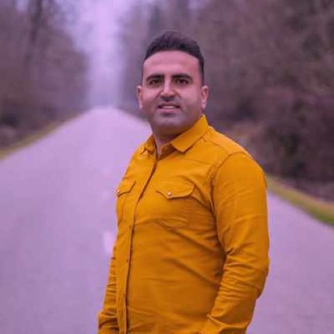 دانلود آهنگ راست گتنه که عاشقی آدم دیوانه خانه سعید مومنی