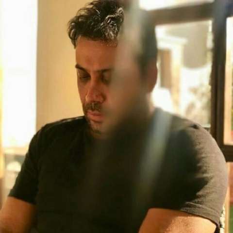 دانلود آهنگ رخت عزامو پیرهن سیامو محسن چاوشی