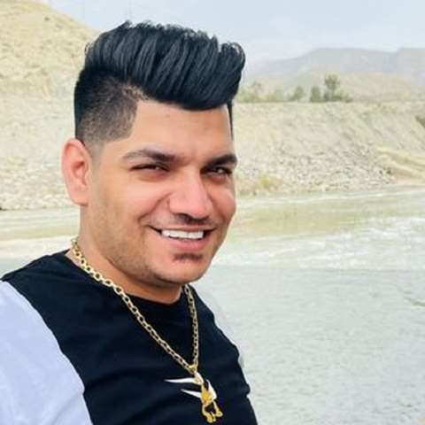 دانلود آهنگ عشقم زمینم زد و رفت آتیش به دینم زدو رفت مجتبی ترکاشوند