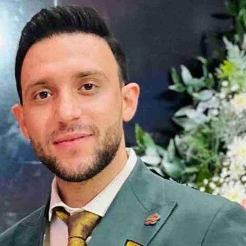 دانلود آهنگ چه بغضی تو گلومه نبودن آرزومه مصطفی ابراهیمی