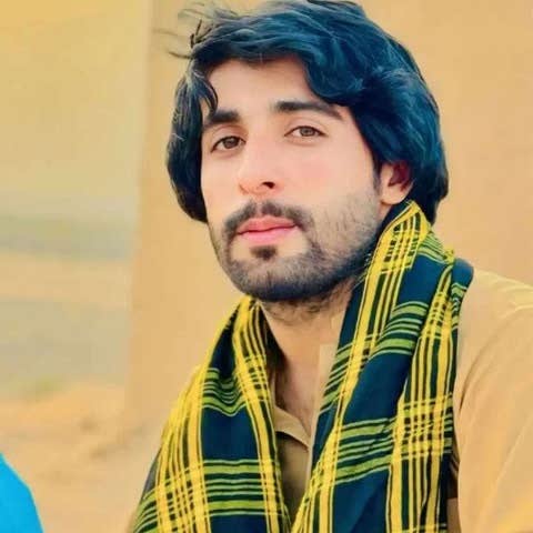 دانلود آهنگ بلوچی گردنه سورین زنجیر طلا داری نعمت غمزده