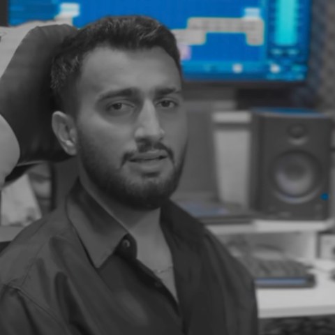 دانلود آهنگ لله چی ره بوین لله نزنه علیرضا باباجانی