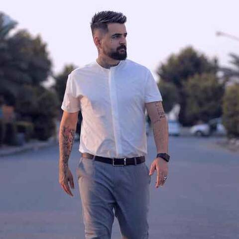 دانلود آهنگ همه میگن چشم مشکی من ولی من میگم چشم رنگی میلاد افضلی