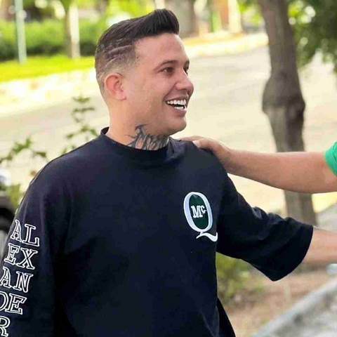 دانلود آهنگ تا ته آسمانم ستاره ی بانشانم علی احمدیانی