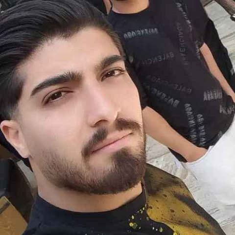 دانلود آهنگ آسمان دلگیره مغزم درگیره یادت که میفتم قلبم میگیره امیر رمضانی