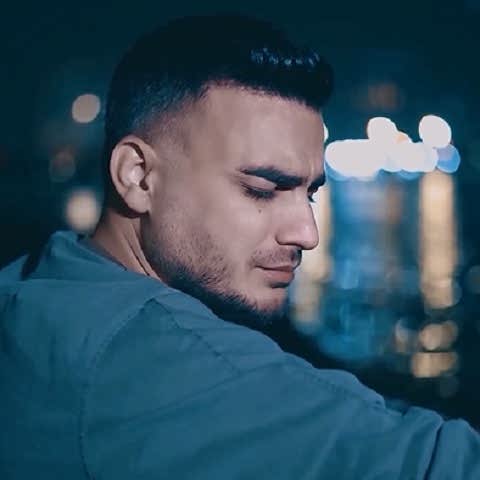 دانلود آهنگ سهم من کامران مولایی (باز دوباره شب شدو فکرت نمیزاره بخوابم)