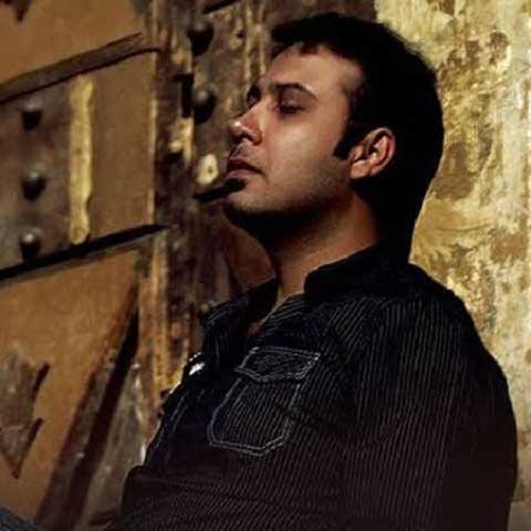 دانلود آهنگ منم شکار شکارم کن سپس ببوس و بچرخانم محسن چاوشی
