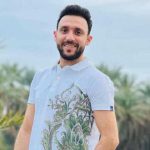 دانلود آهنگ همون دختر که در محله شمایه مصطفی ابراهیمی