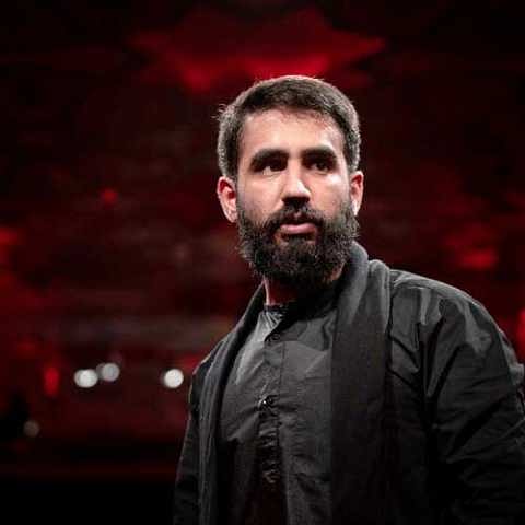 دانلود مداحی اینجا کربلا حسین طاهری (اعلی حضرت حسین ابن علی)