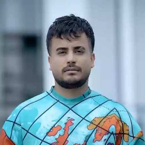 دانلود آهنگ موهامو زدم بهم میاد میلاد راستاد