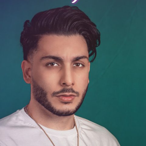 دانلود آهنگ برق گرفته رو سه فازم جون موزیکو بنازم دانلود آهنگ برق گرفته رو سه فازم جون موزیکو بنازم