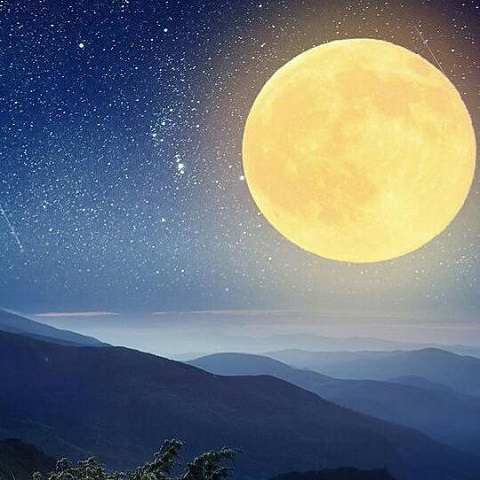 دانلود آهنگ یه شب مهتابی بود رنگ چشماش آبی بود