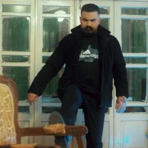 دانلود آهنگ کی میدانه دلم آشوبه به همه میگم حالم خوبه فرهاد جهانگیری
