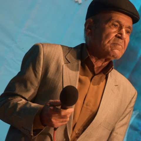 دانلود آهنگ هرکه داره حاجتی رای میکه حونه خدا بهمن اسکینی دانلود آهنگ هرکه داره حاجتی رای میکه حونه خدا بهمن اسکینی