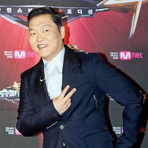 دانلود آهنگ گانگنام استایل GANGNAM STYLE از PSY سای