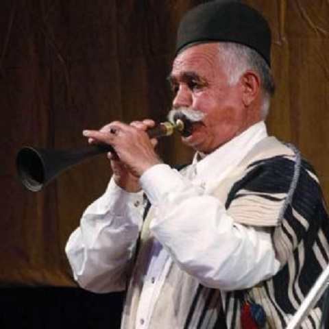 دانلود آهنگ زمینامون ترک ترک رو زخمامون نزار نمک از نریمان فاضلی