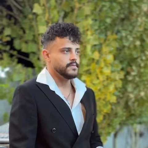 دانلود آهنگ داره بارون میاد کجایی دورت بگردم از محمد ملایی