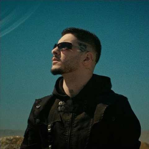 دانلود آهنگ اسپانیایی به من بگو چیکار کنم من تو رو میخوام بدجور دانلود آهنگ اسپانیایی به من بگو چیکار کنم من تو رو میخوام بدجور