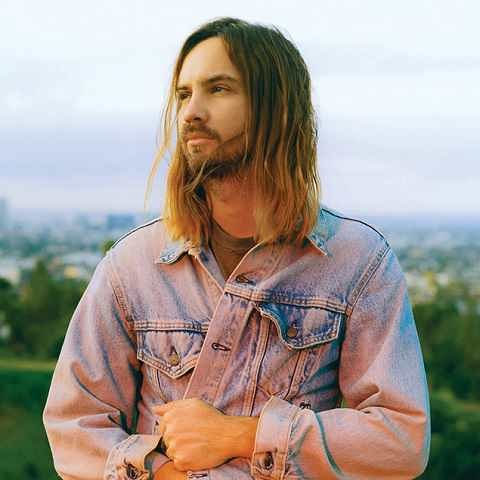 دانلود آهنگ Let It Happen از Tame Impala