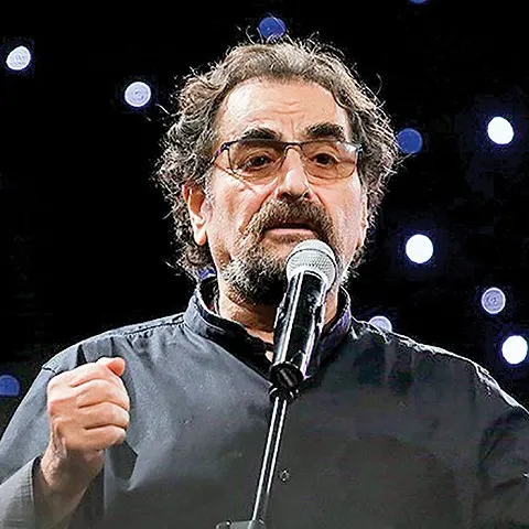 دانلود آهنگ کاروان شهید از شهرام ناظری (میگذرد کاروان بوی گل ارغوان) دانلود آهنگ کاروان شهید از شهرام ناظری (میگذرد کاروان بوی گل ارغوان)