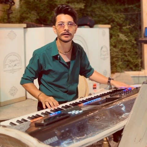 دانلود آهنگ بی کلام معروف خراسانی (لالا لالا لالا اینستاگرام)