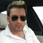 دانلود آهنگ دختر شرقی از مهدی احمدوند (یه حلقه طلایی برات آوردم)