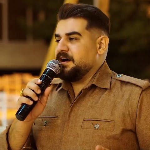 دانلود آهنگ نقشی خدایه از مهدی عزیزی (اگر تو خوری مه خور پرستم)