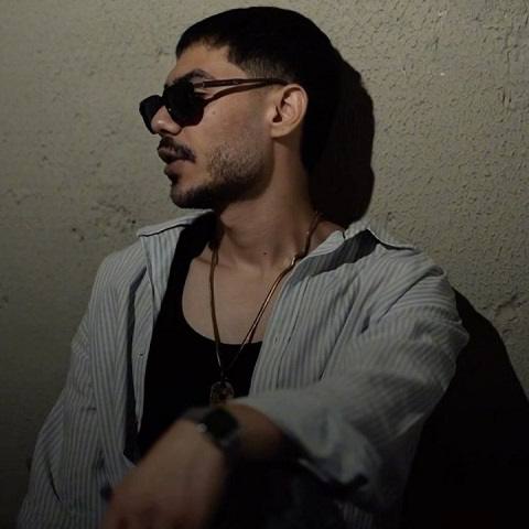 دانلود آهنگ دیگه مجنون مشهور شهر نیستم از میر احمد
