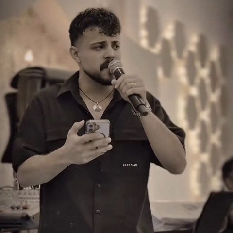 دانلود آهنگ سرت گرمه الان دورت شلوغه از محمد ملایی