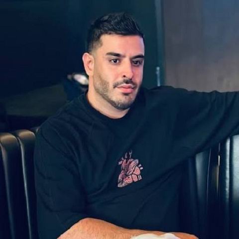 دانلود آهنگ میخونم از غم بدونه دنیا که قلبم خونه از محسن دولت دانلود آهنگ میخونم از غم بدونه دنیا که قلبم خونه از محسن دولت