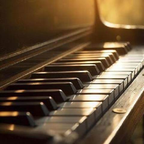 دانلود آهنگ Floating in Reverie از Moayad Aljabal + نسخه Slowed