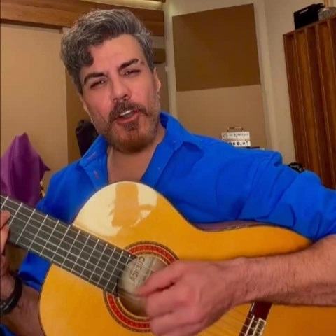 دانلود آهنگ بسوز از گرشا رضایی (لابد میگی الان منو یادش نمیاد)