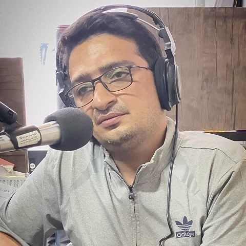 دانلود آهنگ من از پشت کوه از جنگل بمومه از منصور فیروزجایی